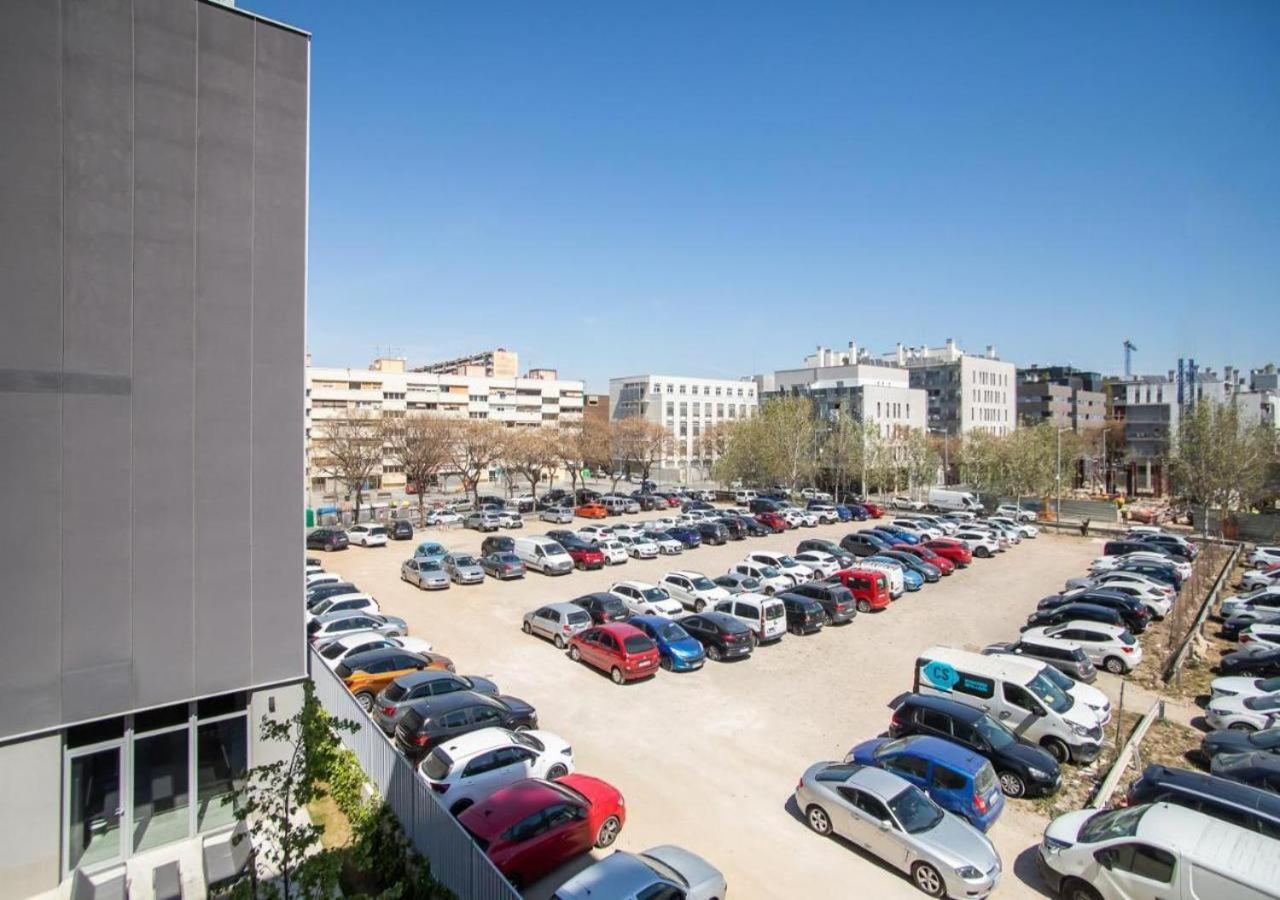 סנט אדריה דה בסוס Forum Casa Barcelona מראה חיצוני תמונה